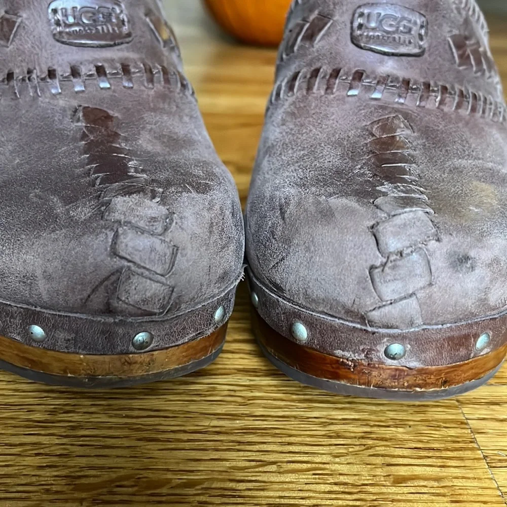 UGG Vivica Clogs - Picture 5 of 12